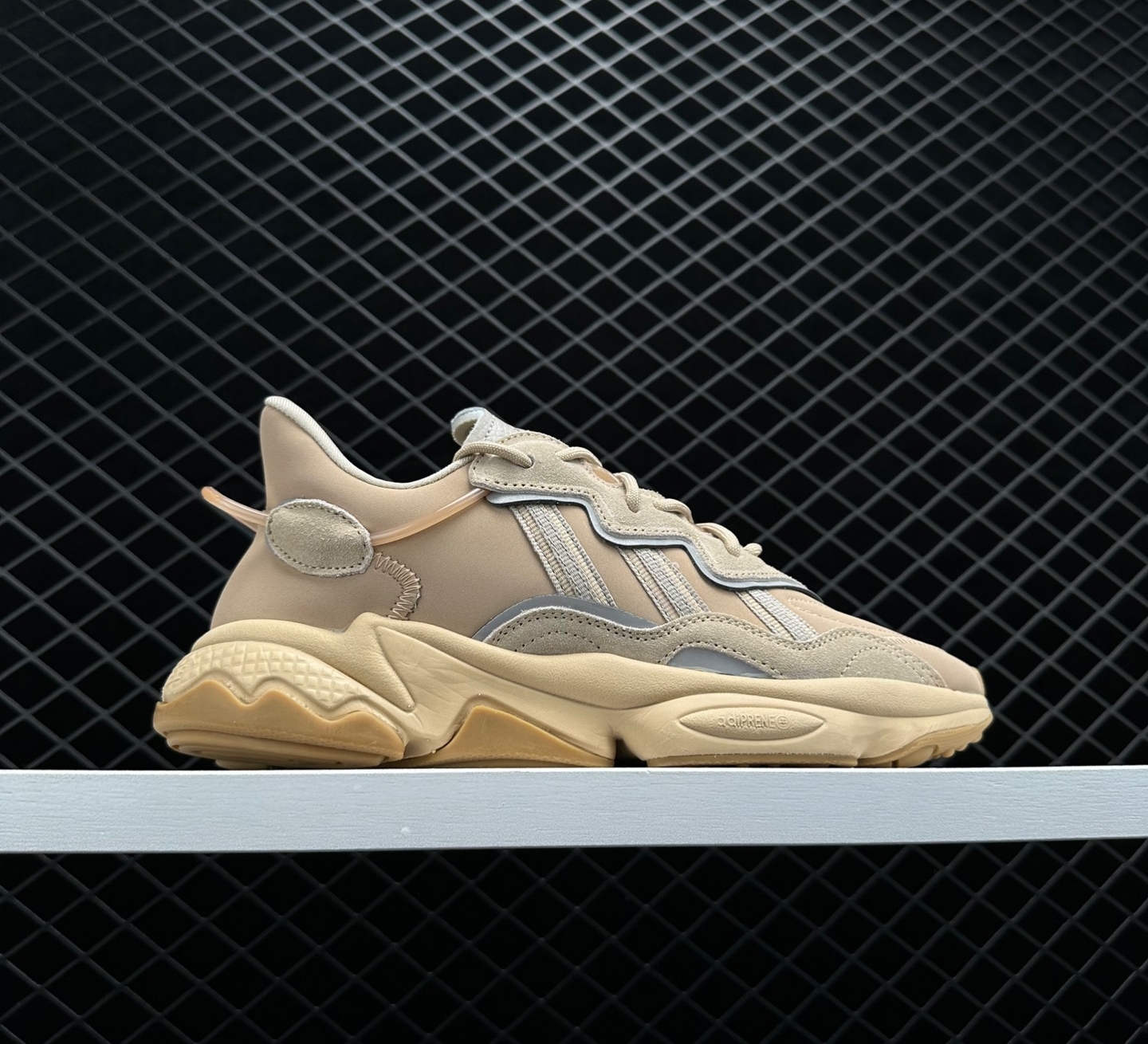 Adidas Ozweego 'Pale Nude' EE6462 - Exquisite Style for Modern Sneaker Lovers