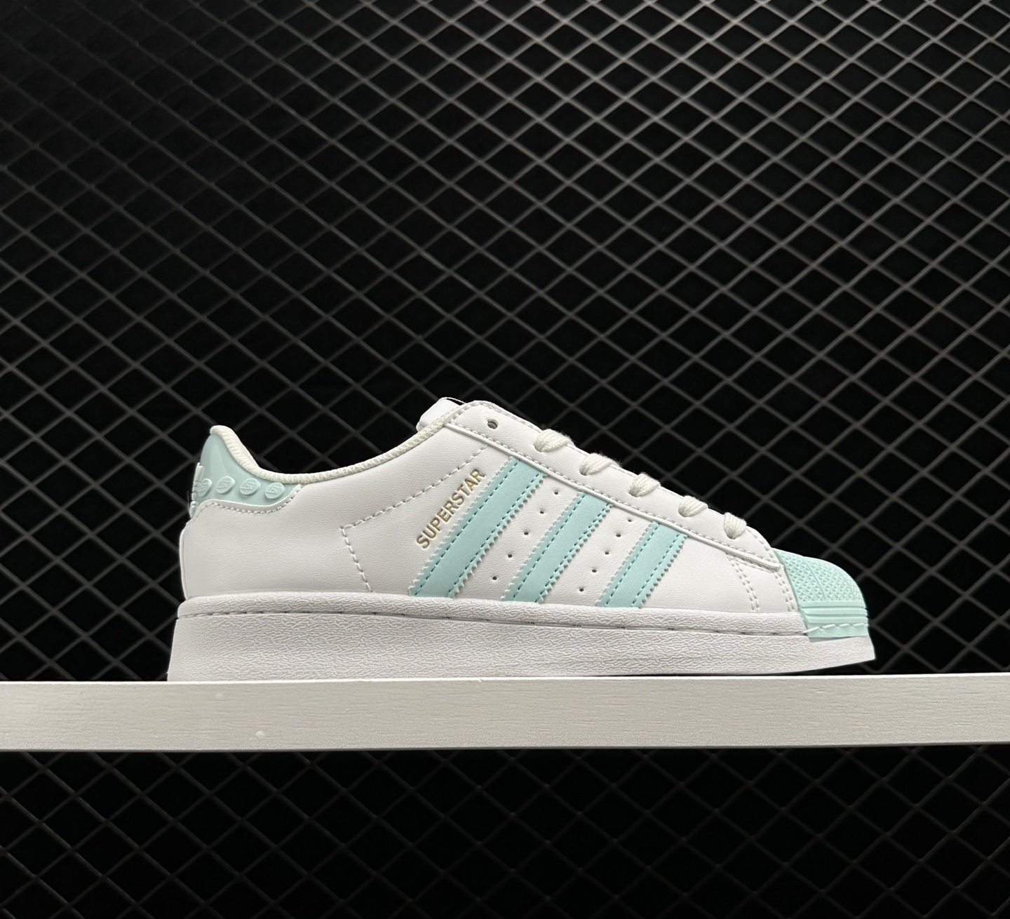 Adidas Superstar White GW7255 – Classic Style and Comfort