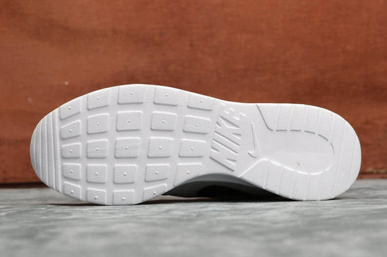 Nike Tanjun 'Light Bone' 812654-012 - Shop the Sleek and Stylish Sneakers
