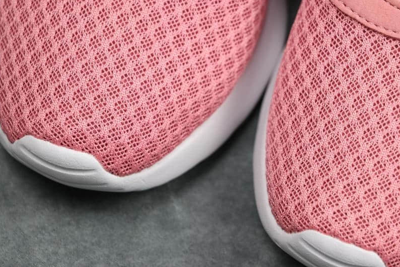 Nike Wmns Tanjun Pink 812655 600 | Stylish Women's Sneakers